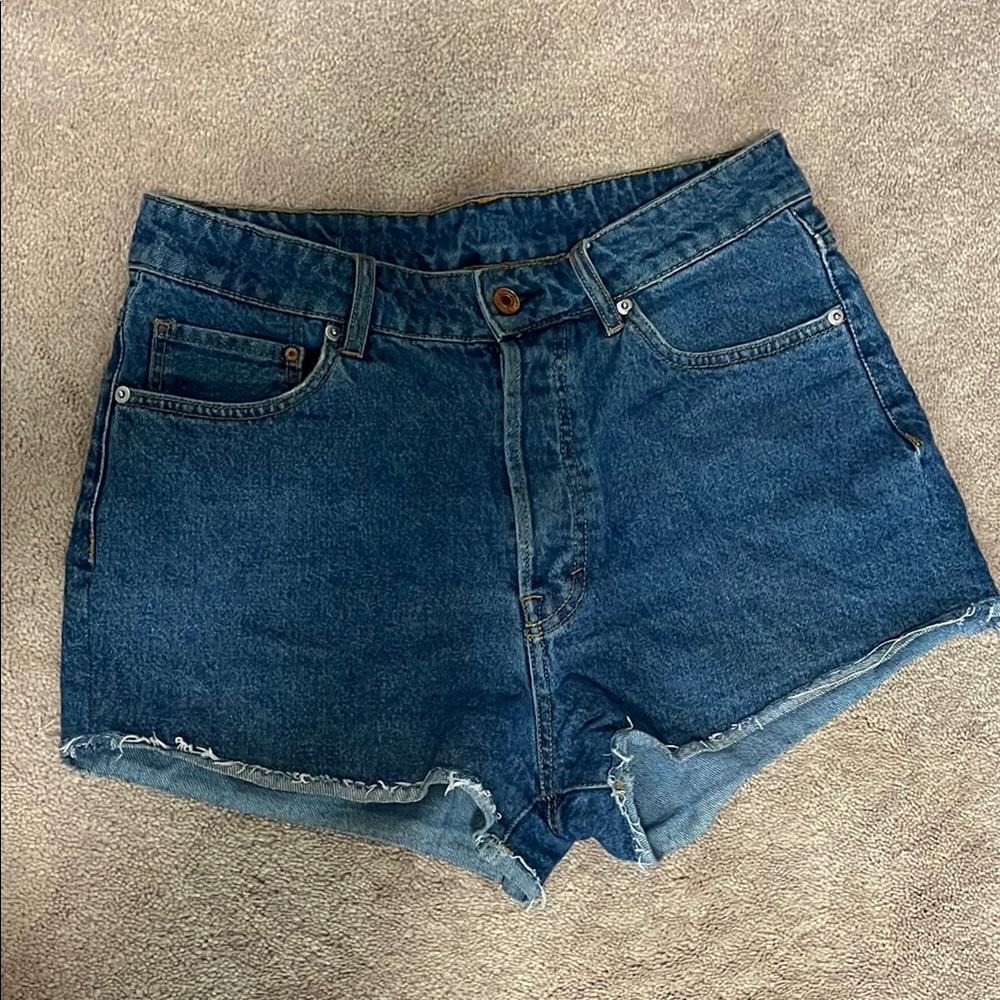 H&M &DENIM Women’s Jean Shorts High Waist Short Vintage Button Fly Size 8